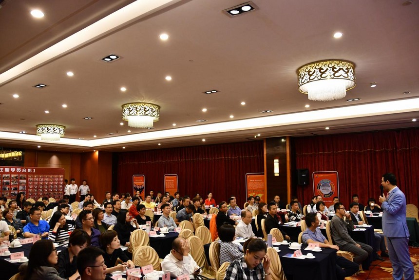 1528936960896310.jpg 1528936960896310.jpg